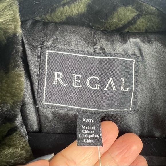 NWT - Regal, Faux Fur Printed Rabbit Long Coat. Size: XS. - Picture 6 of 12